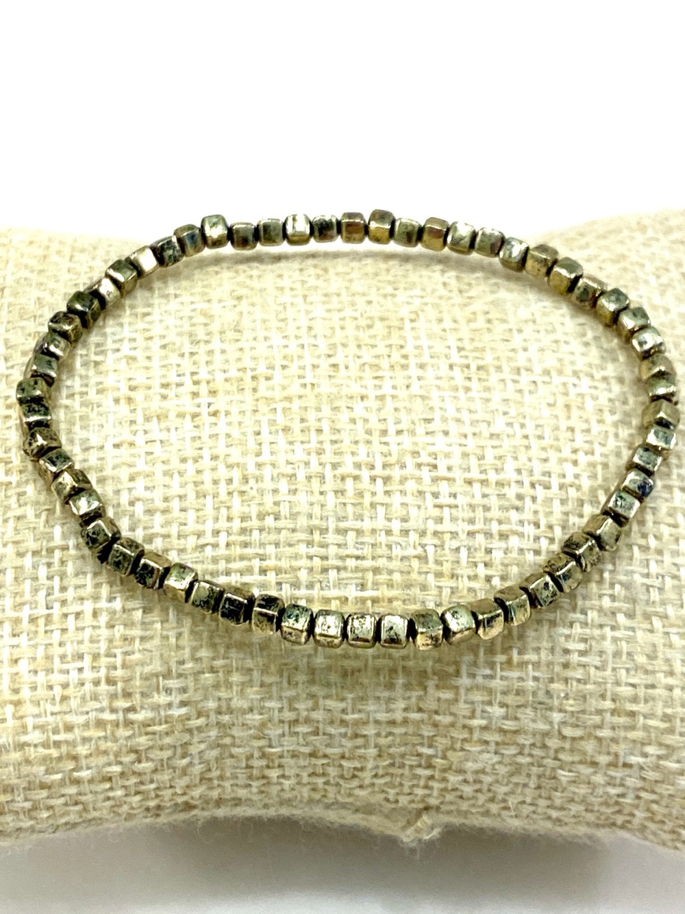 Retro Antiqued Gold Hexagonal Cube Metal Bead Minimalist Stretch Bracelet